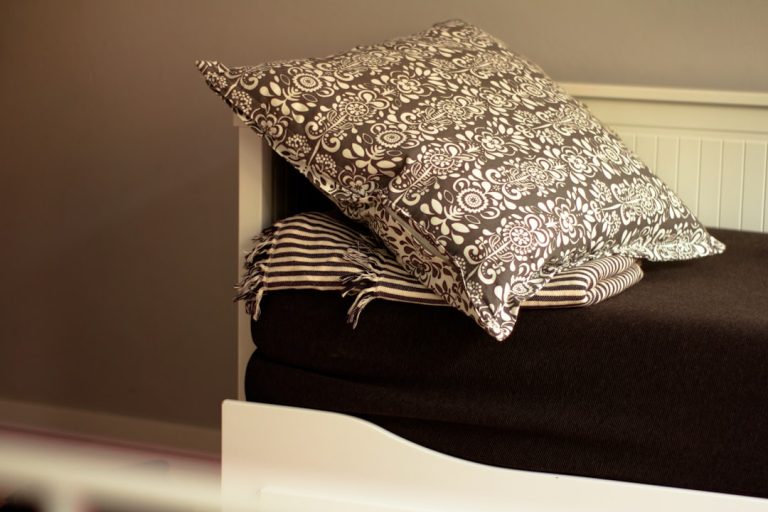 Elevate Your Living Space: Budget-Friendly Home Decor Hacks